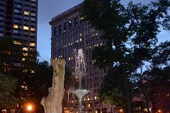 06-03 Southern Fountain After Sunset With The Flatiron Building New York Madison Square Park.jpg